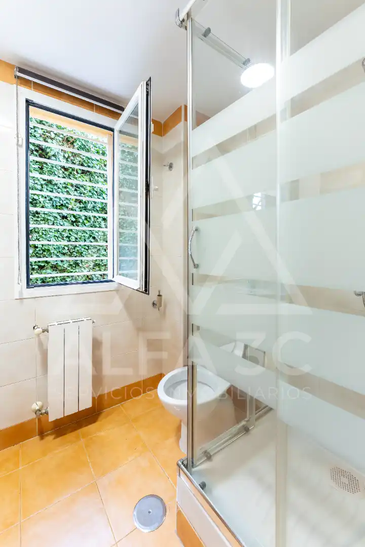 Baño de Casa o chalet en venta en Venturada con Aire acondicionado, Calefacción y Jardín privado