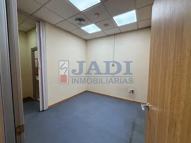 Local comercial de lloguer a Valdepeñas, imagen 9