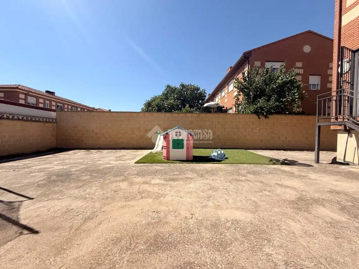Casa pareada en venta en Alovera, imagen 8