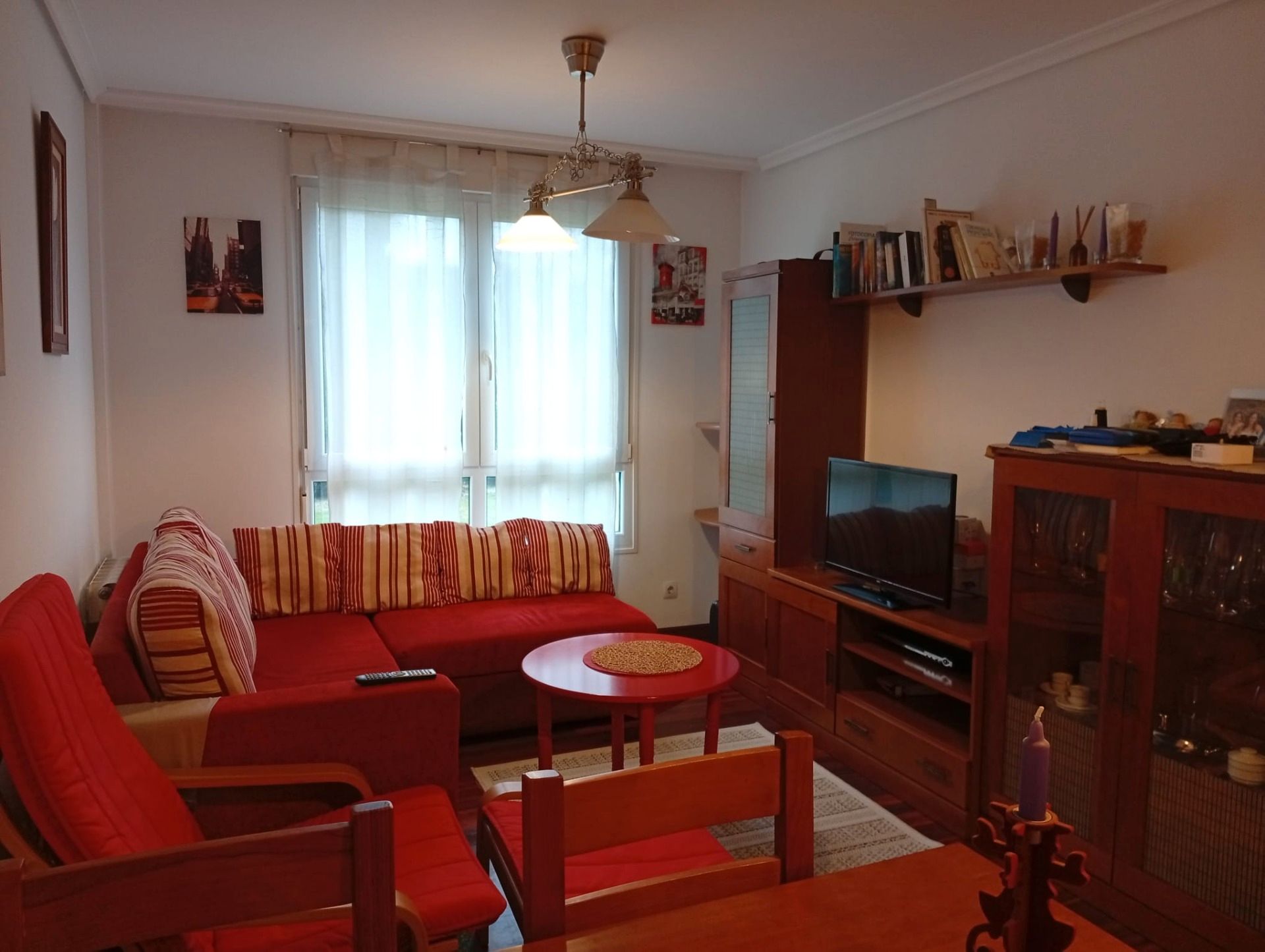 Living room of Flat for sale in Entrambasaguas  with Heating, Private garden and Community pool