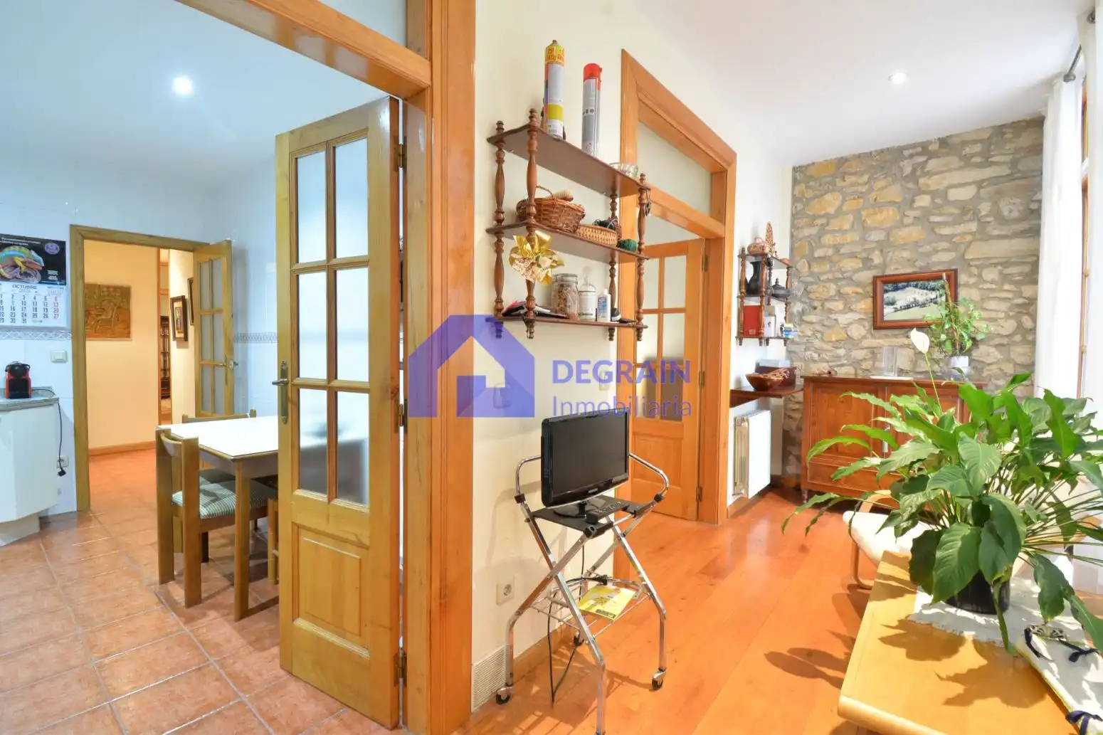 Cocina de Piso en venta en Oviedo  con Parquet, Terraza y Trastero
