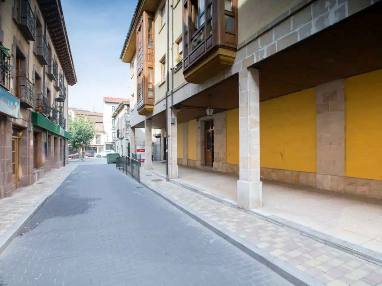 Vista exterior de Piso en venta en Cervera de Pisuerga, Palencia