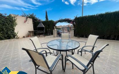 Terrassa de Casa o xalet en venda en Torrevieja amb Calefacció, Jardí privat i Terrassa