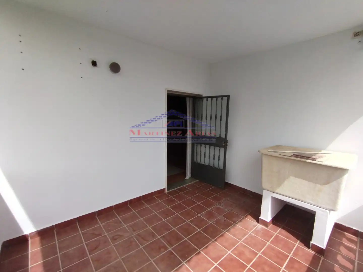 Houses for sale in Fuerte del Rey  with Private garden, Terrace and Balcony