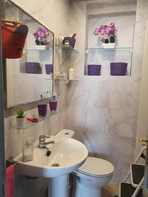 Baño de Apartamento de alquiler en Valdoviño con Aire acondicionado y Calefacción