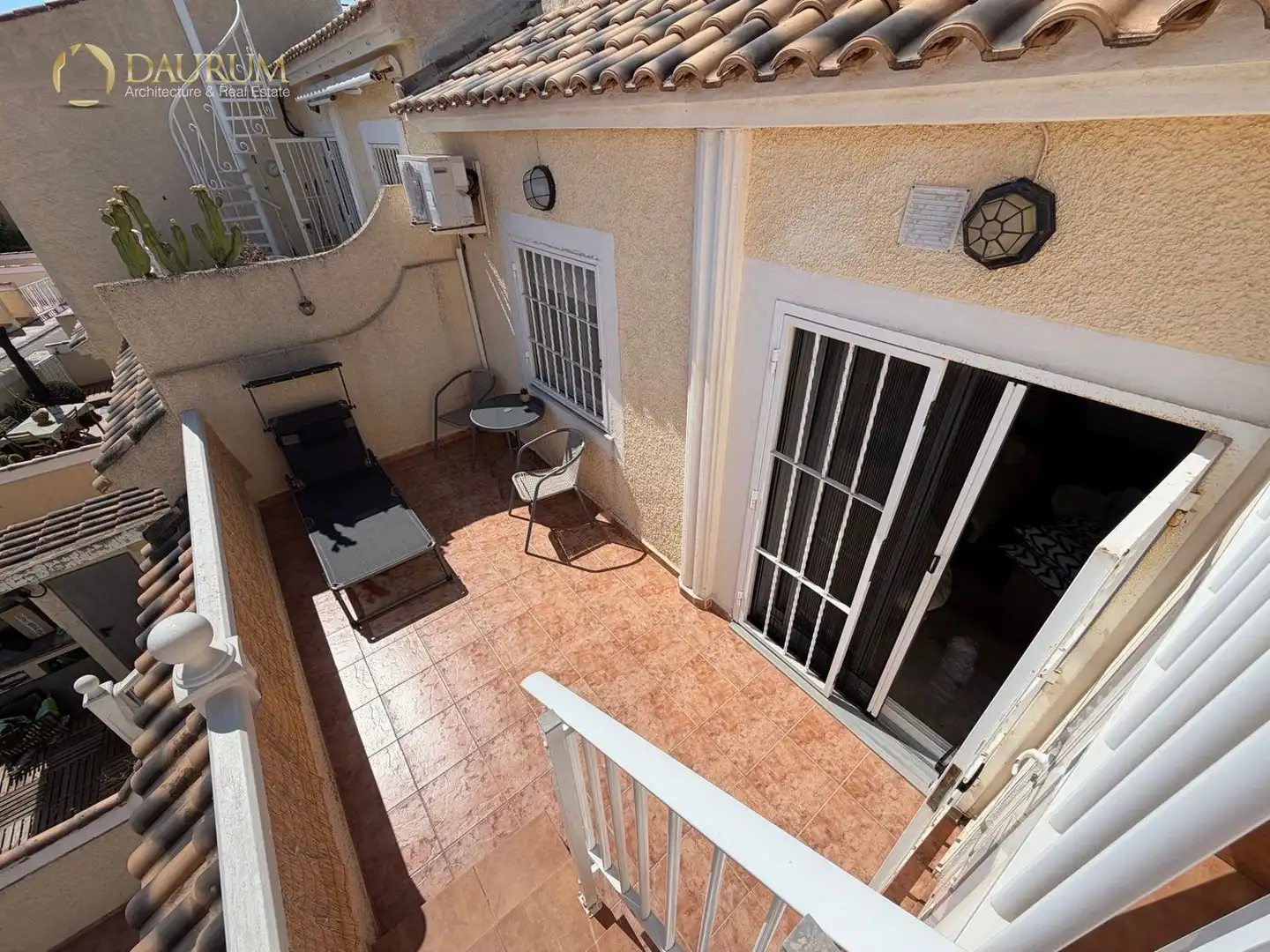 Terrasse von Dachboden zum Verkauf in Santa Pola mit Klimaanlage, Heizung und Terrasse