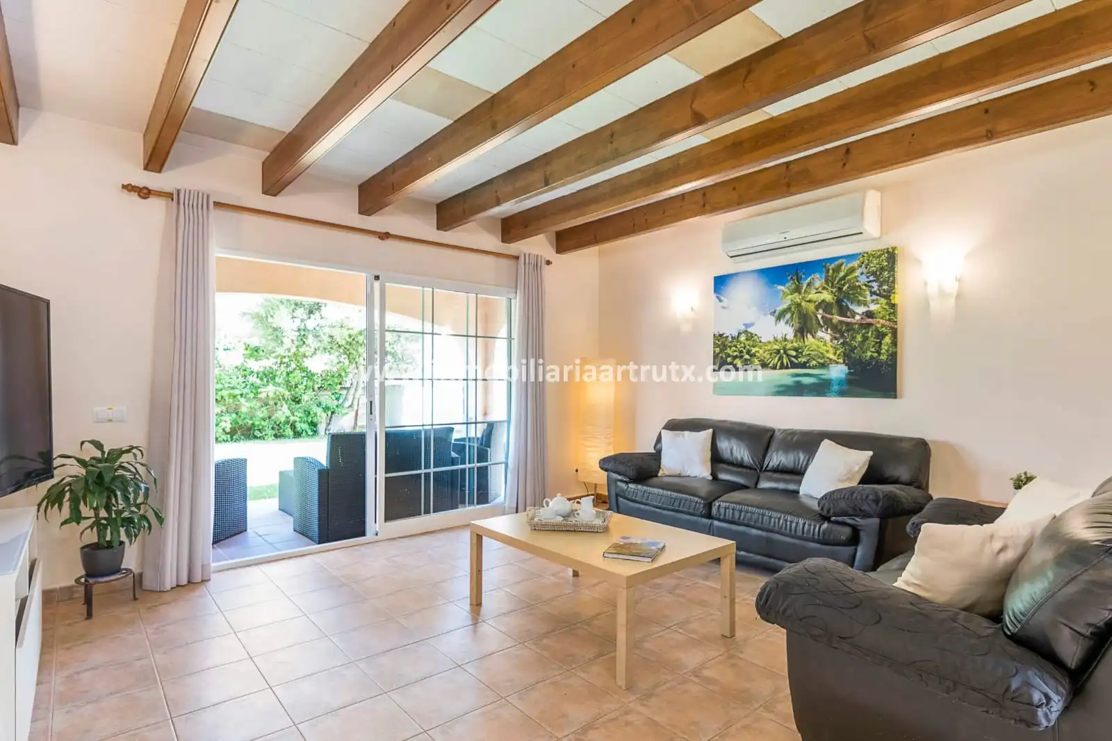 Villa mit Pool zum Verkauf in Cala Blanca, imagen 2