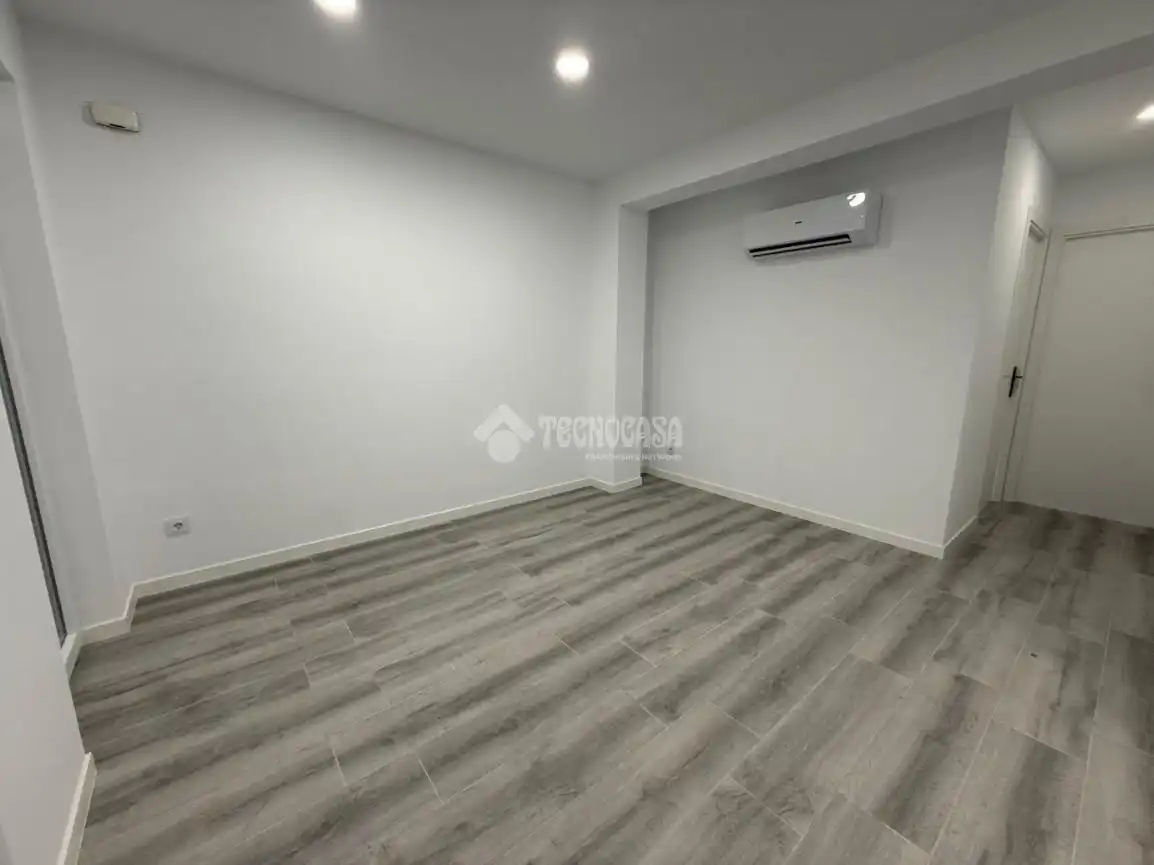 Monolocale con ascensore in vendita a Carabanchel, imagen 8