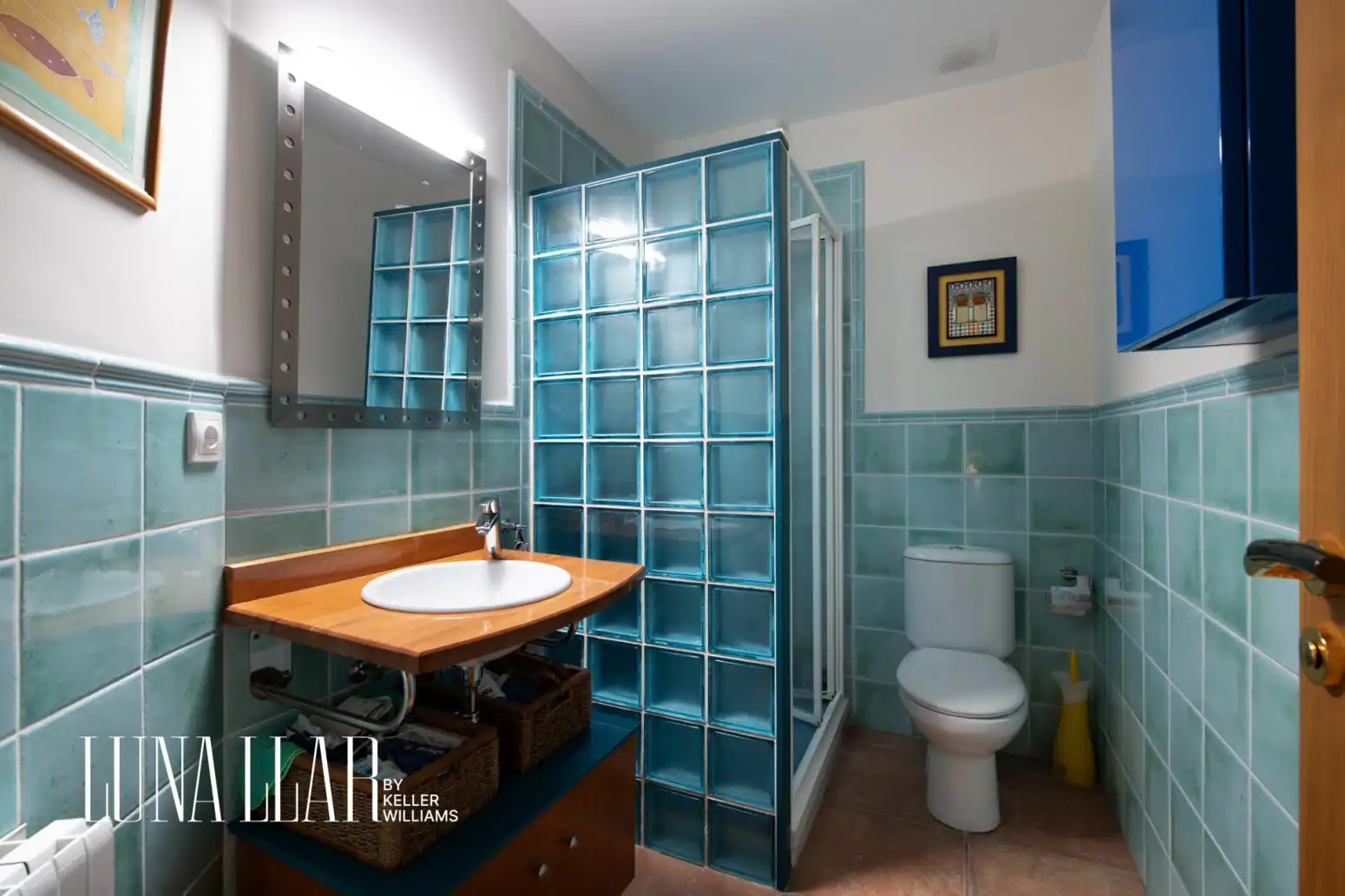 Bathroom of Detached homes for sale in Sant Climent de Llobregat  with Heating, Parquet flooring and Terrace