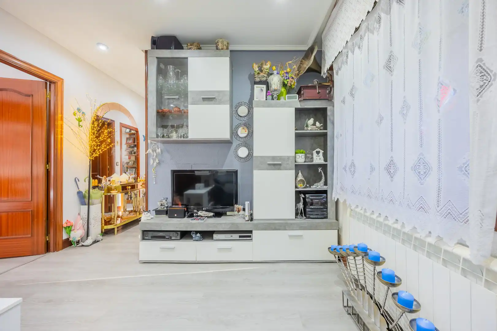 Sala de estar de Piso en venta en Alonsotegi con Calefacción y Amueblado
