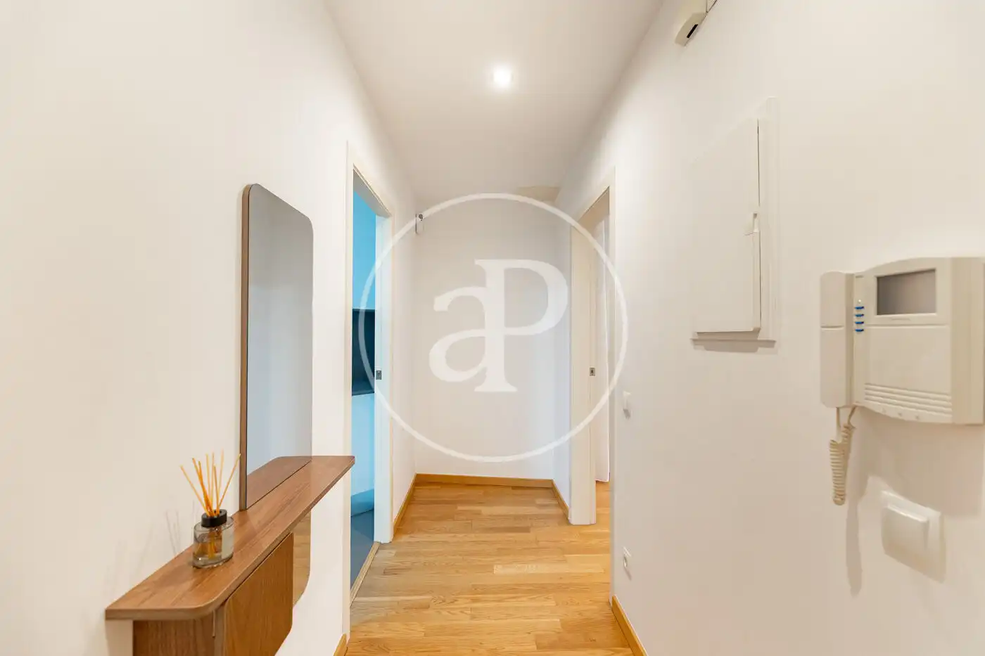Piso en venta en Barcelona con Aire acondicionado, Calefacción y Balcón