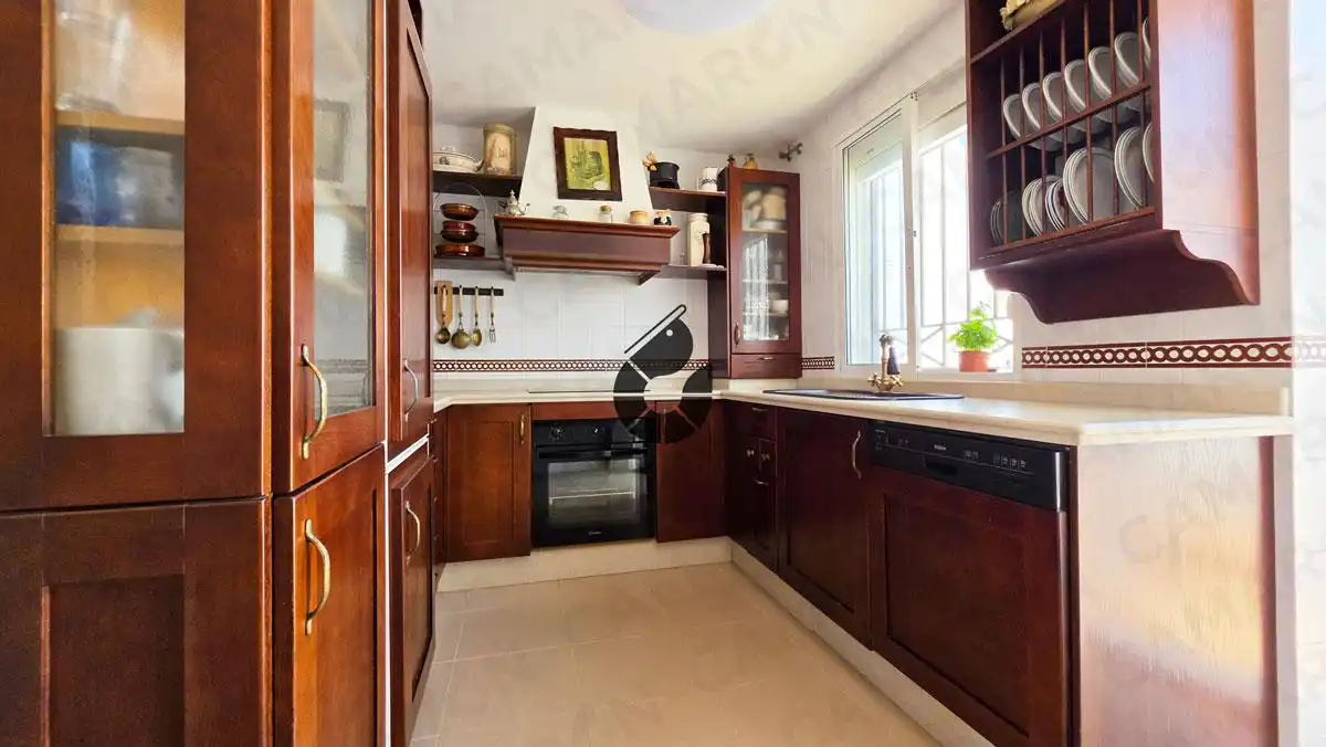 Cocina de Casa adosada en venta en Castilleja de la Cuesta con Aire acondicionado y Balcón