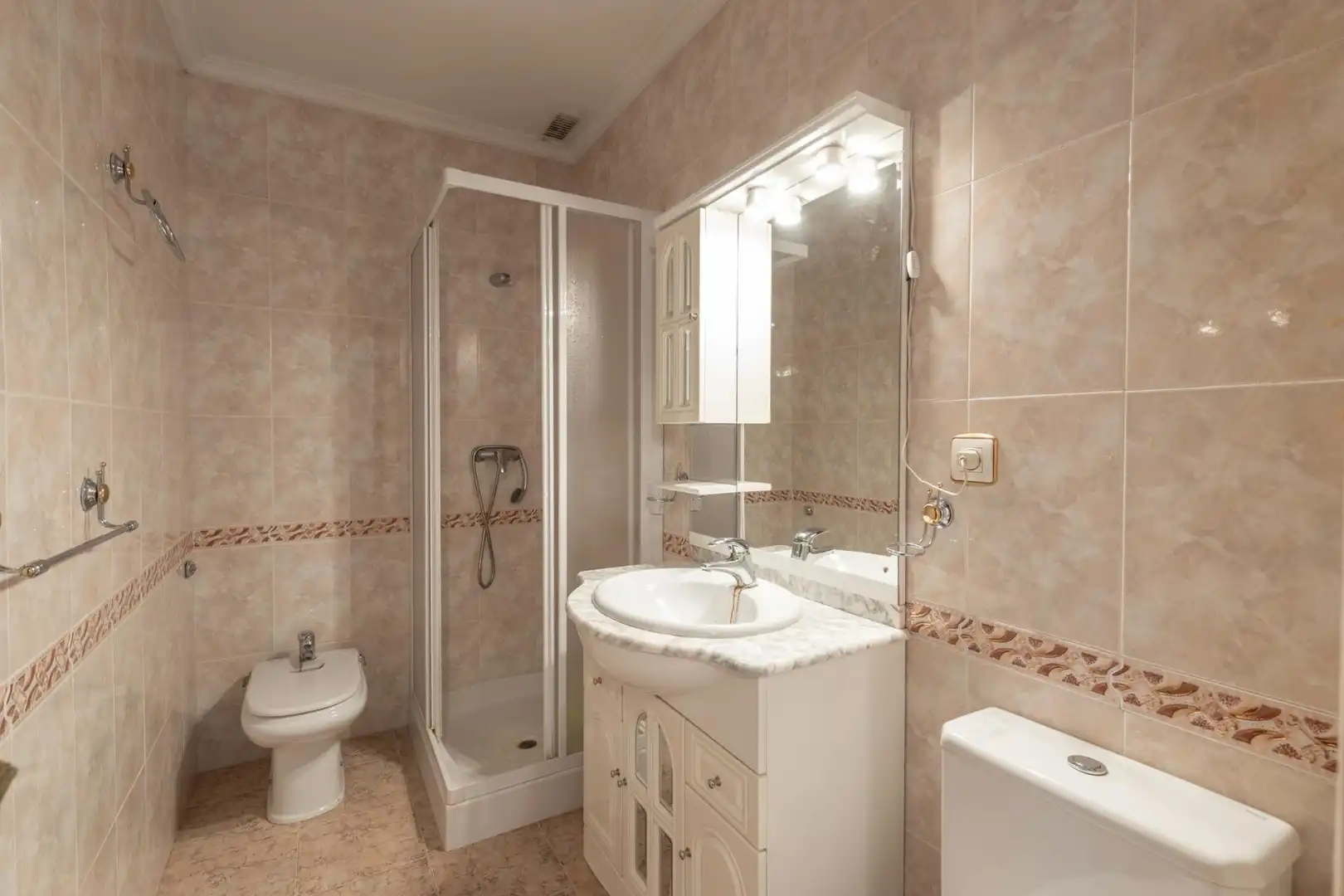Bathroom of Detached homes for sale in Maracena  with Air Conditioner, Heating and Terrace