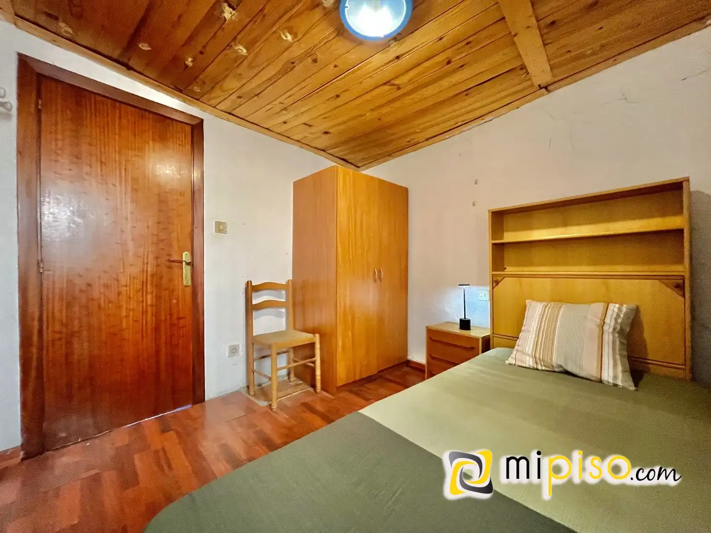 Schlafzimmer von Wohnung zum Verkauf in Laredo