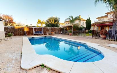 Piscina de Casa o xalet en venda en  Córdoba Capital amb Aire condicionat, Terrassa i Piscina