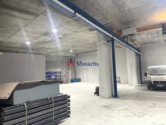 Nave industrial en Alquiler en Can Parellada