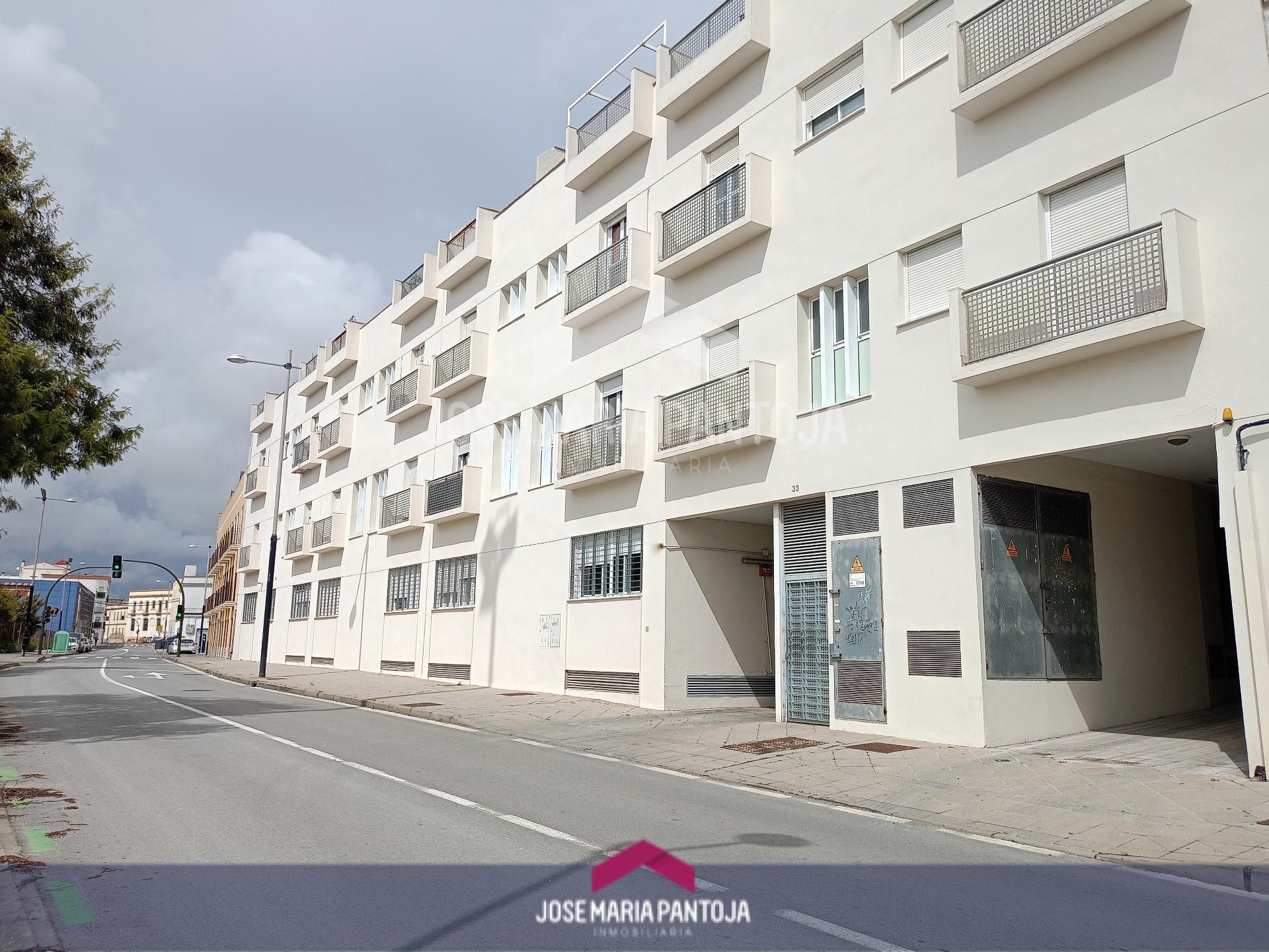 Vista exterior de Garatge en venda en Jerez de la Frontera