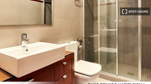 Foto 4 von Zimmer in Los Remedios, Sevilla Capital