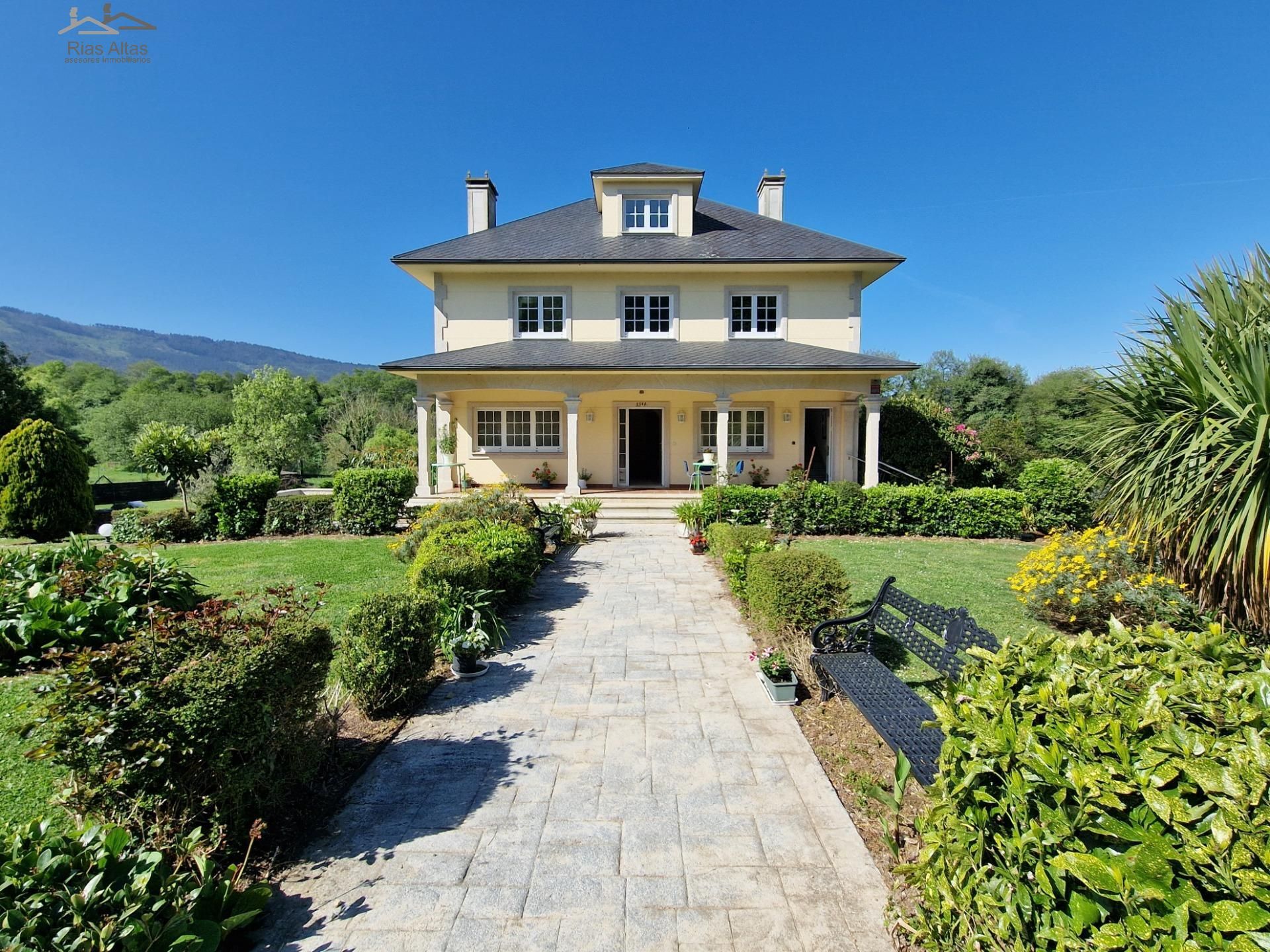 Vista exterior de Casa o chalet en venta en Culleredo con Calefacción, Jardín privado y Trastero