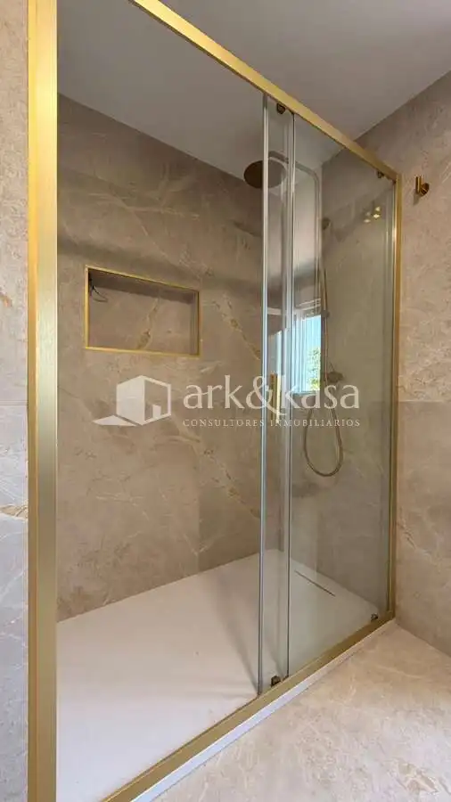 Baño de Casa o chalet de alquiler en Sagunto / Sagunt con Aire acondicionado, Jardín privado y Terraza