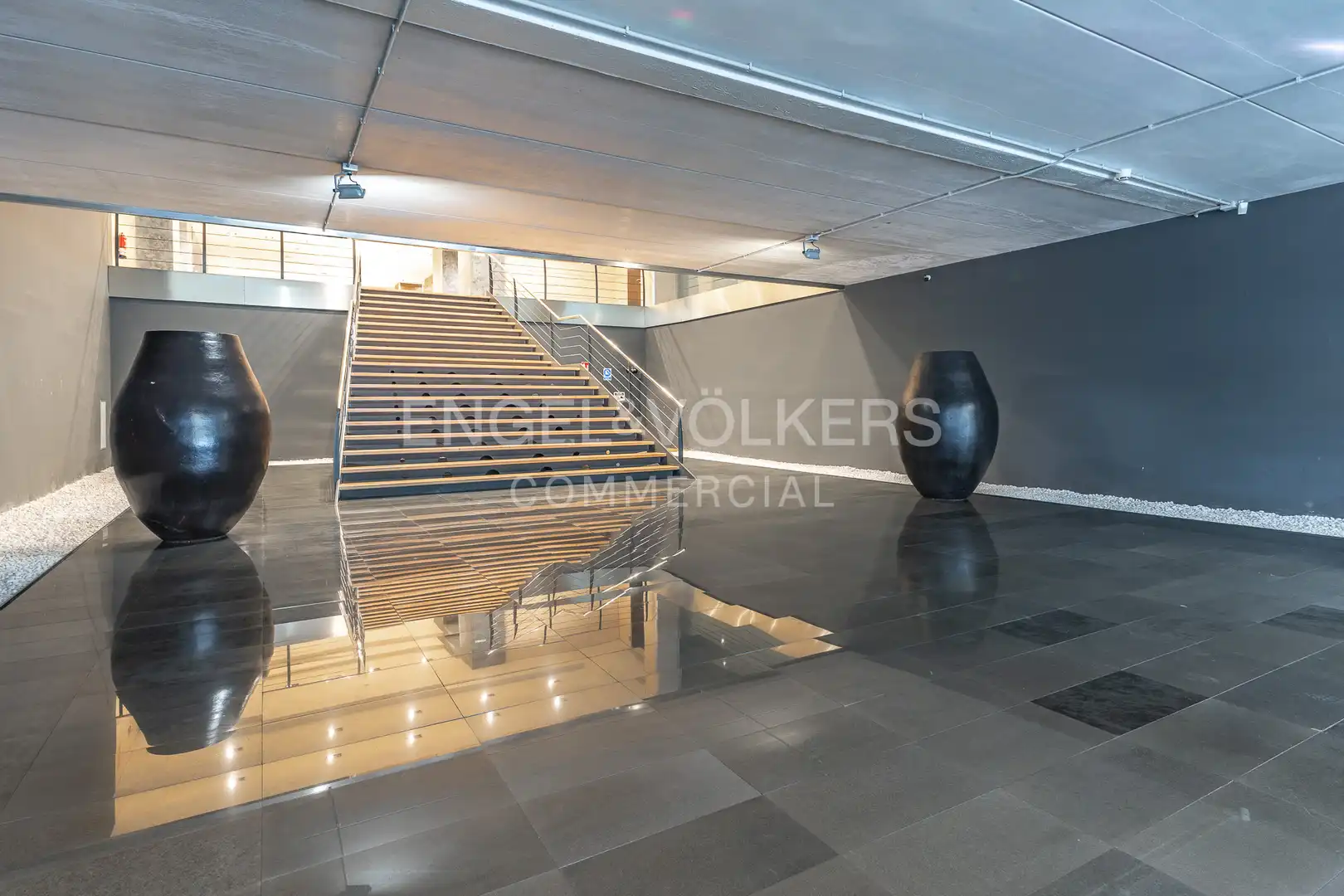 Oficina de lloguer a Centre - Eixample – Can Llobet, imagen 2