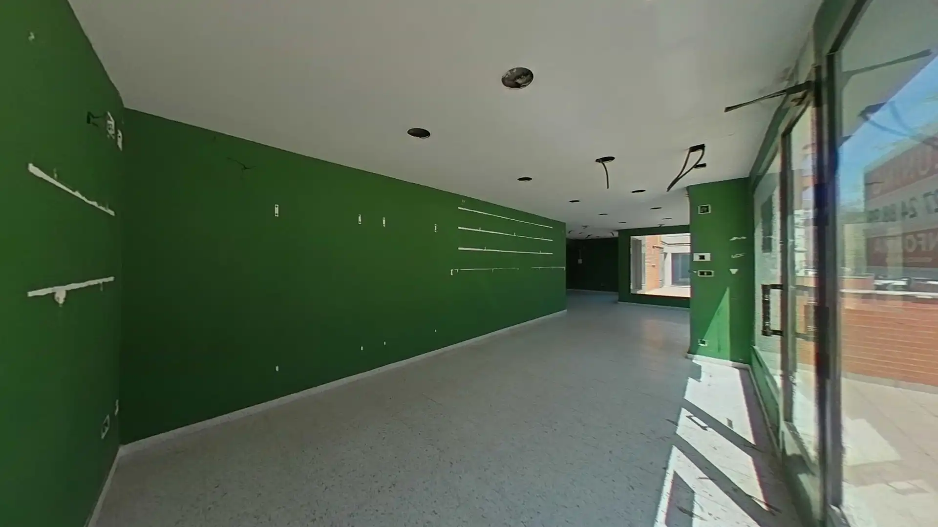 Business premises for sale in 17, imagen 9