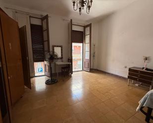 Living room of Flat for sale in  Barcelona Capital  with Terrace and Balcony