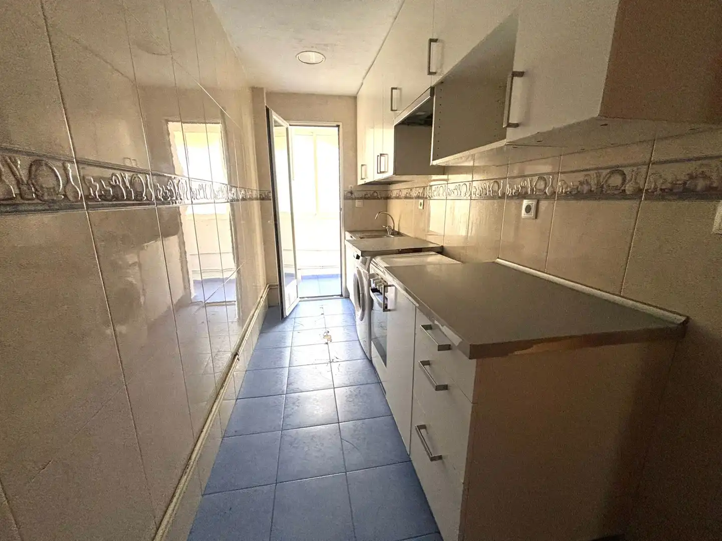 Cocina de Piso en venta en Madrid con Calefacción, Parquet y Terraza