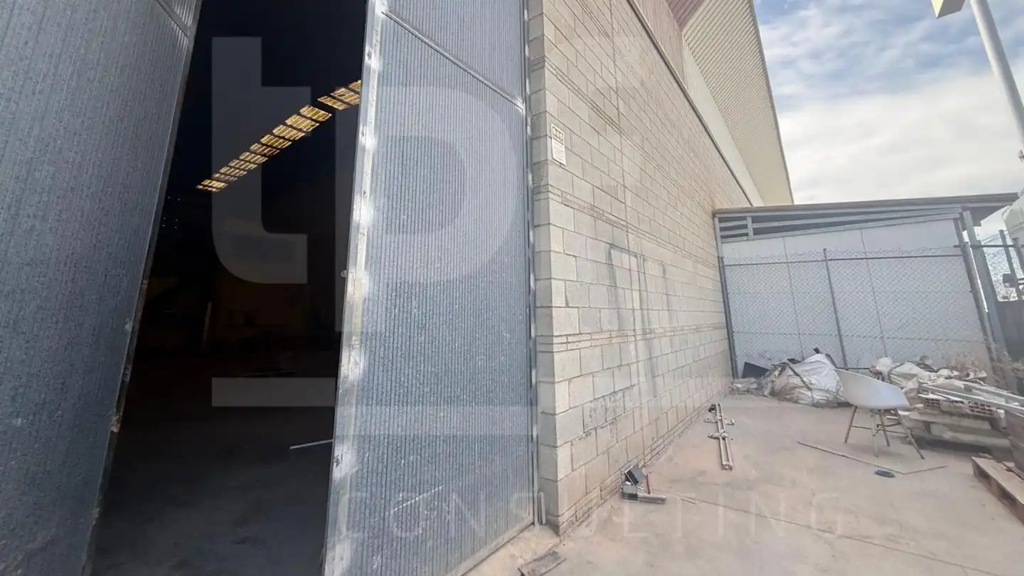 Industrial building to rent in calle Sèquia de Favara, imagen 5