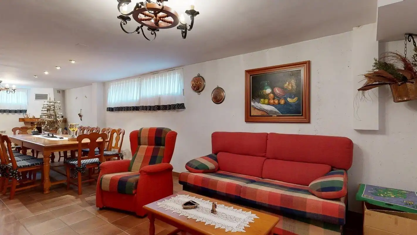 Casa o xalet en venda a Urbanizacion VALDEARENAS, Estación - San Antonio