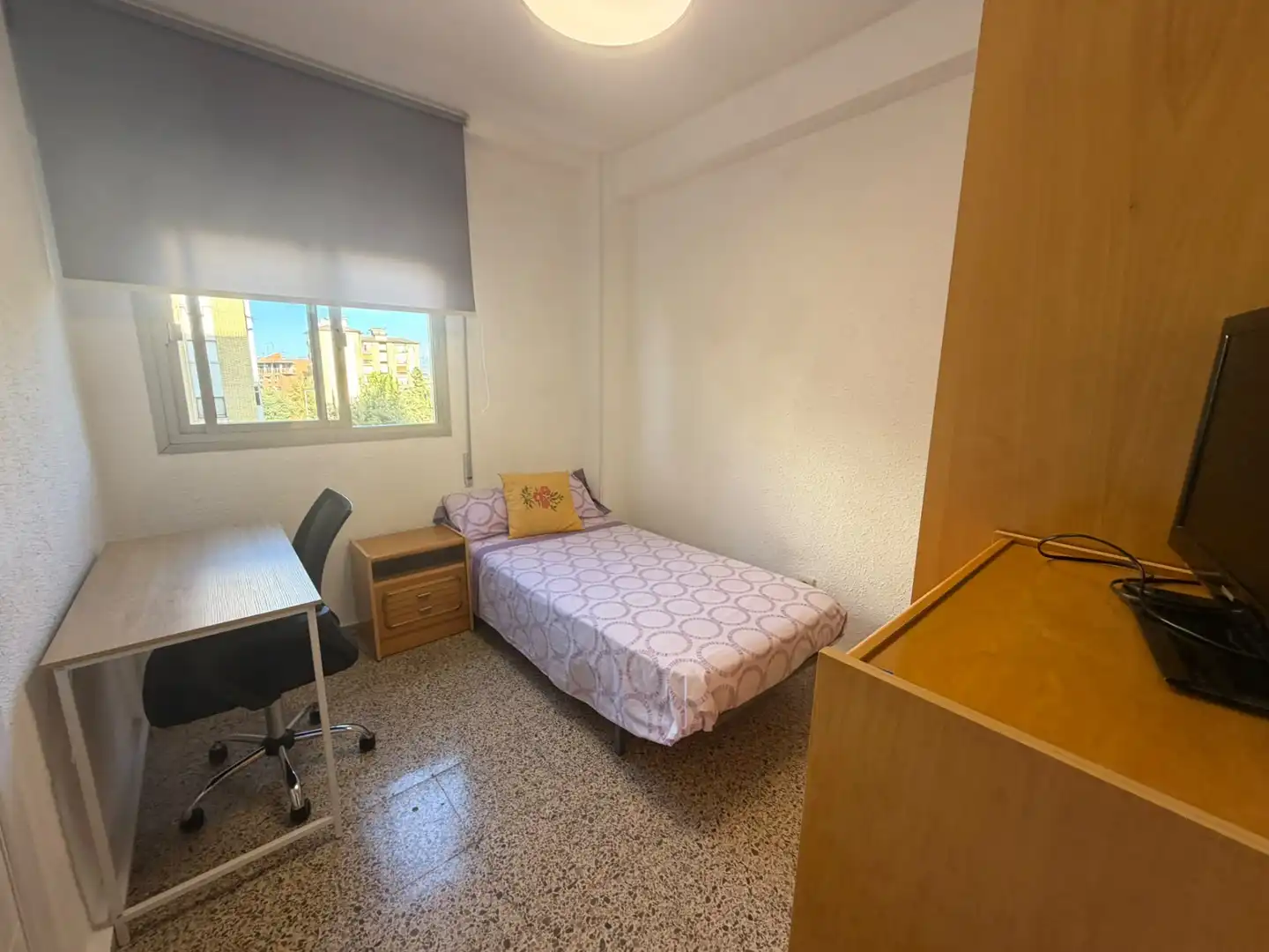 Flat with terrace to rent in Calle Santa María del Valle 17, imagen 12