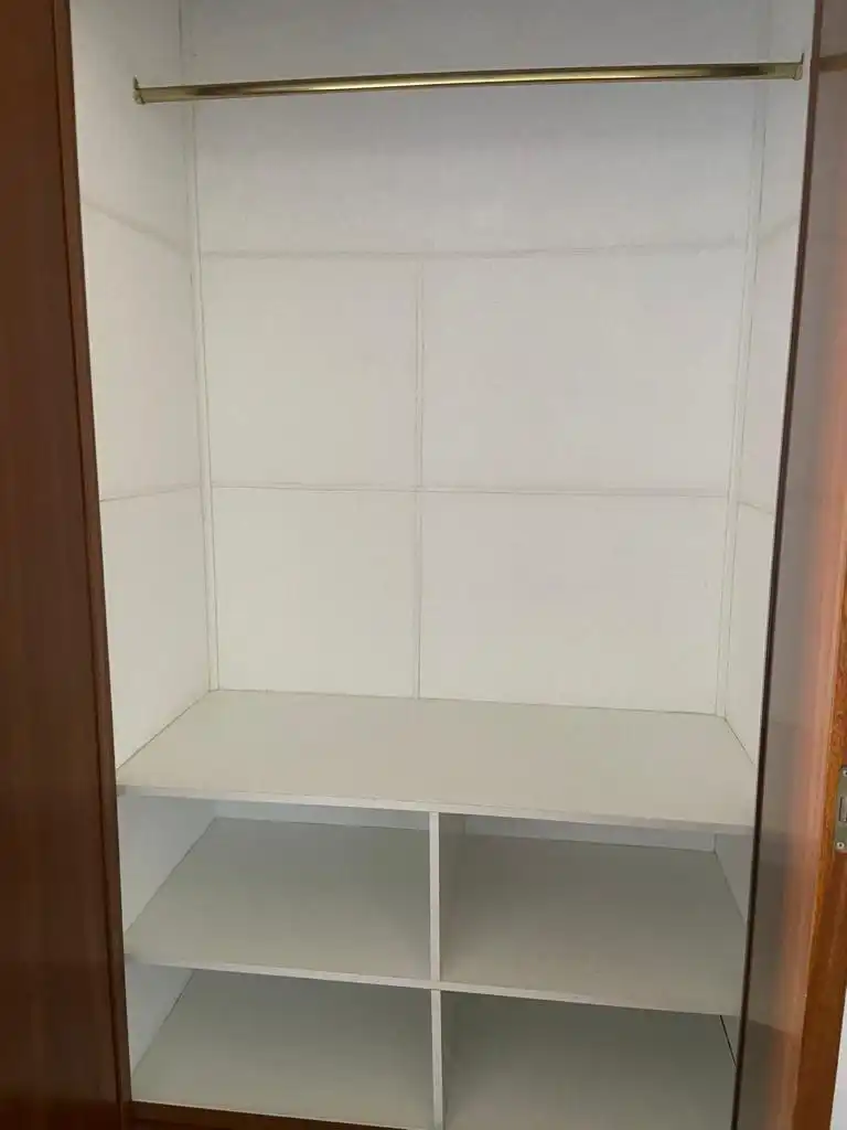 Piso de alquiler en Pontevedra Capital  con Calefacción, Trastero y Horno