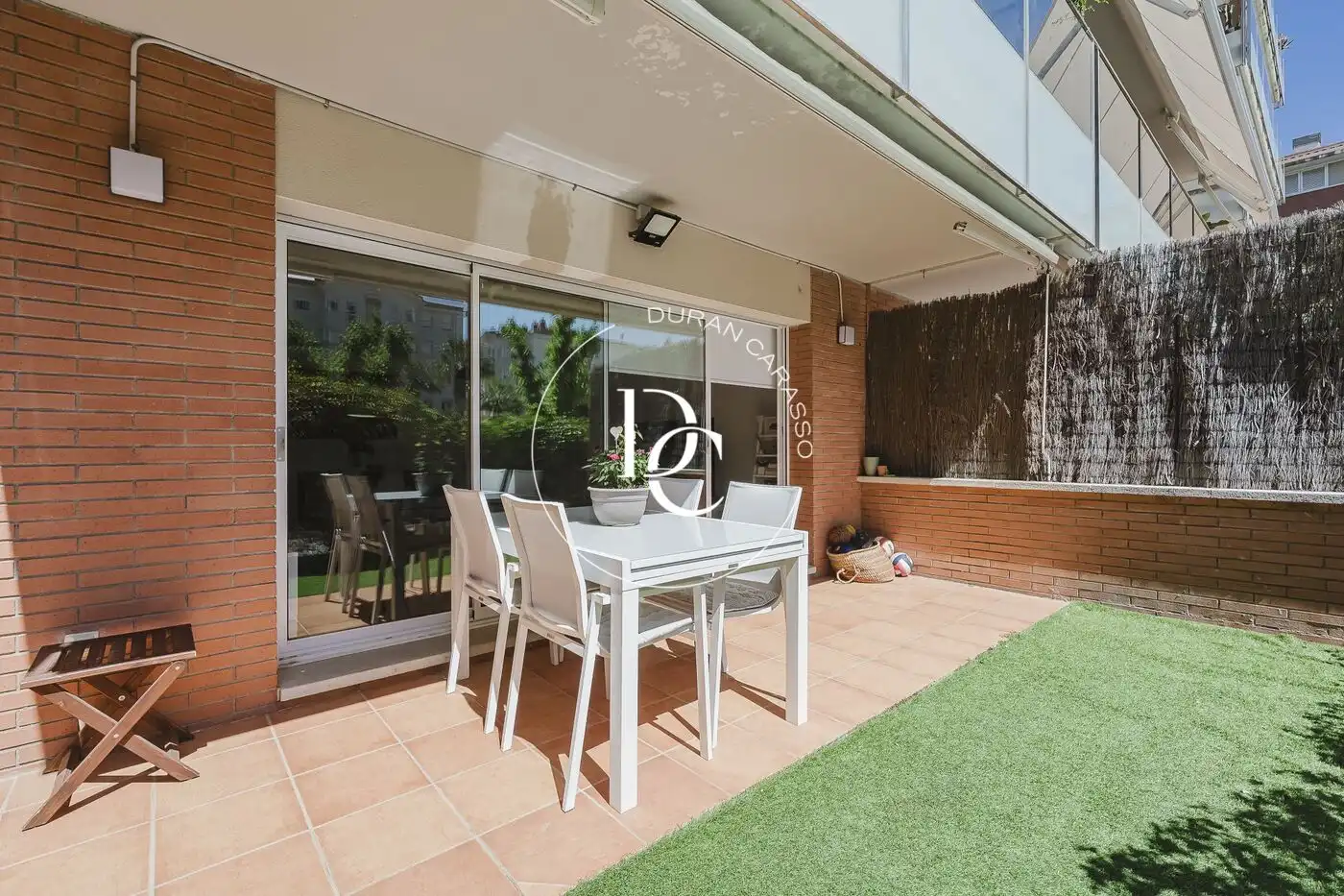Wohnung zur Miete in Carrer Tarongers, Can Pei