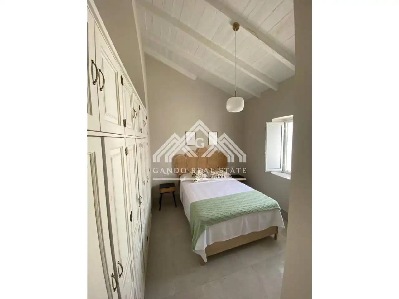 Habitación de Piso en venta en Utrera con Aire acondicionado, Jardín privado y Terraza
