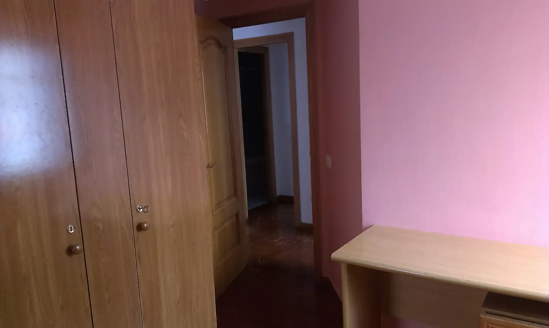 Bedroom of Flat for rent in Santiago de Compostela   with Heating, Furnished and Oven