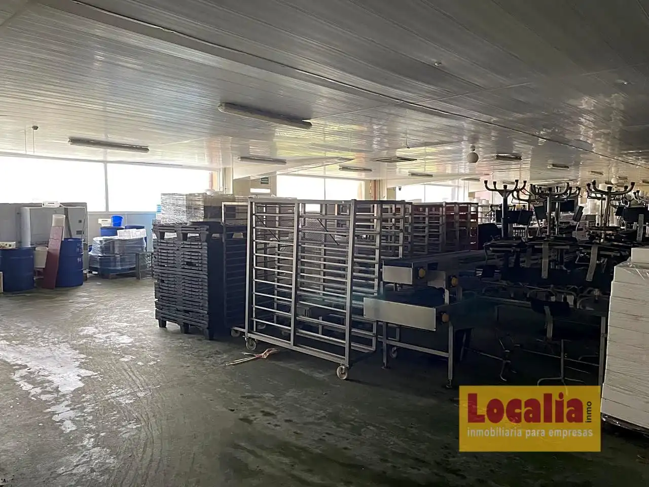 Nave industrial en venta en Laredo