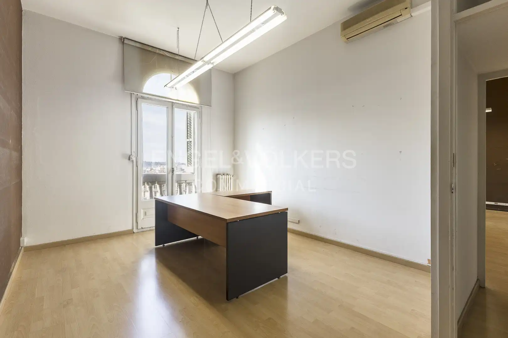 Office for rent in Barcelona  with Air Conditioner and Heating