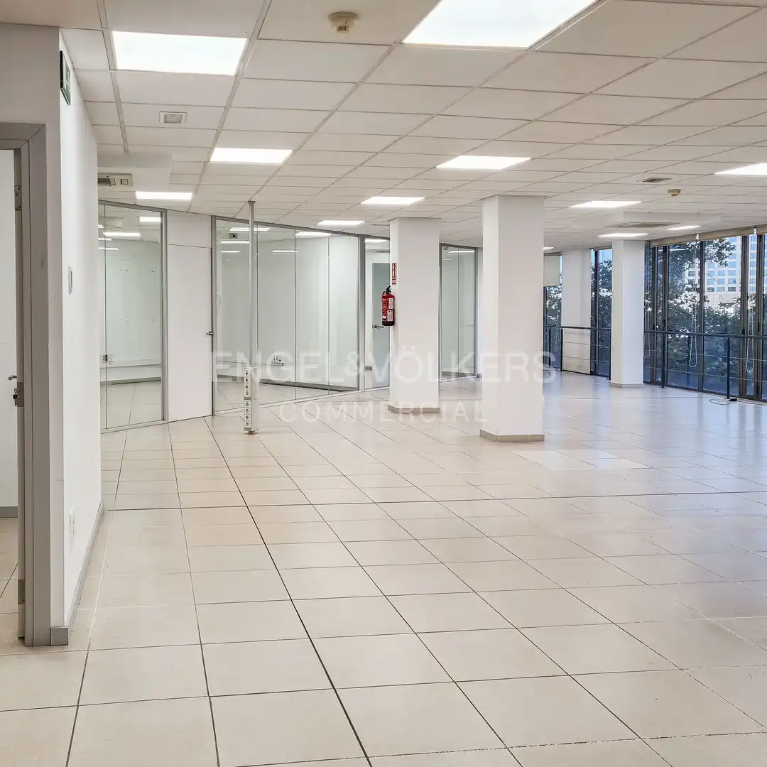 Oficina de alquiler en Eixample