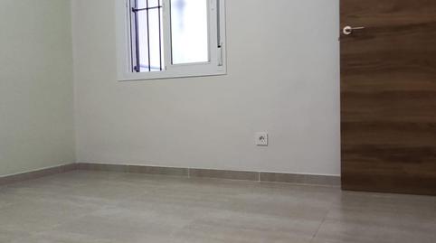 Foto 3 de Planta baixa en venda a Calle Doctor Escassi, Los Castillejos - La Trinidad, Málaga Capital