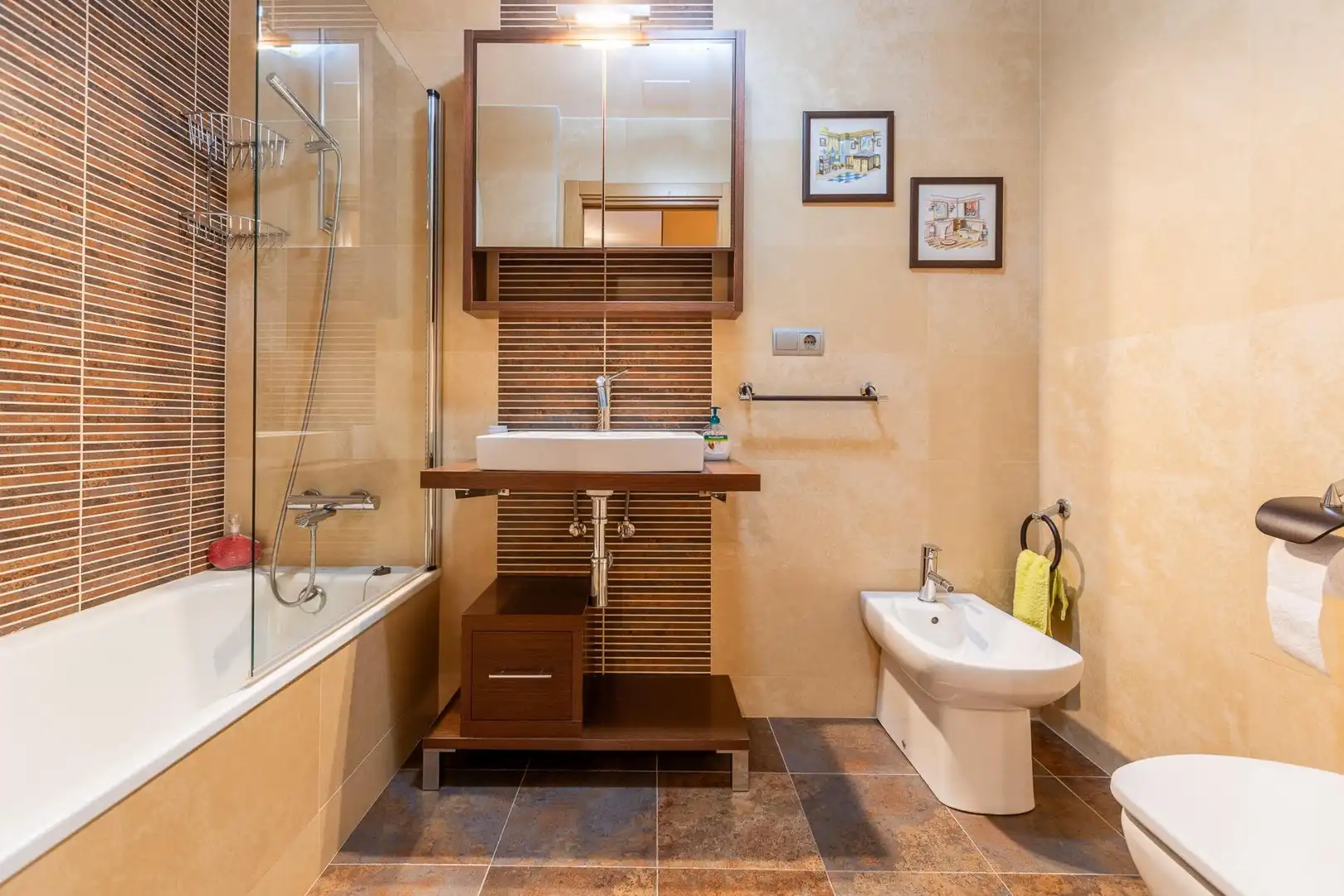 Badezimmer von Wohnung zum Verkauf in Sada (A Coruña) mit Privatgarten, Terrasse und Abstellraum