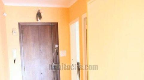 Foto 5 de Piso en venta en Carrer D'olot, Les Arenes - La Grípia  Can Montllor, Barcelona