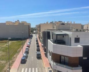 Exterior view of Flat for sale in Guardamar del Segura  with Air Conditioner