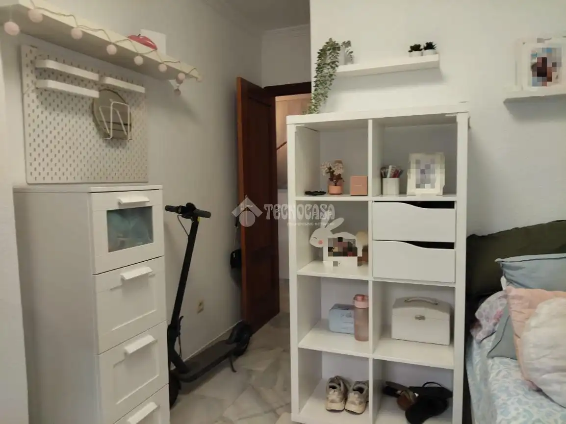 Habitación de Piso en venta en Córdoba con Aire acondicionado, Trastero y Balcón