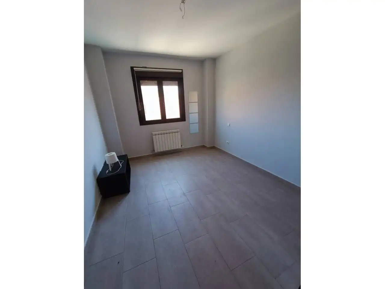 Dormitori de Apartament de lloguer en Humanes de Madrid amb Calefacció, Moblat i Balcó