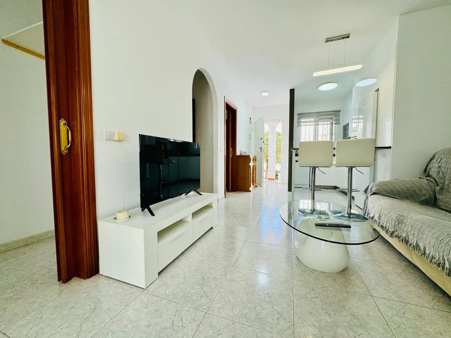 Sala de estar de Apartamento en venta en Torrox con Aire acondicionado y Piscina comunitaria
