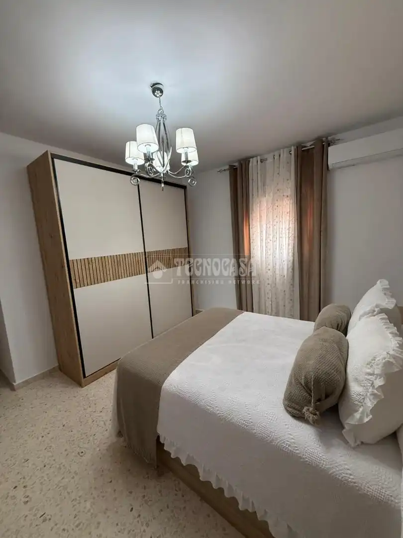 Schlafzimmer von Wohnung zum Verkauf in Alcolea del Río mit Klimaanlage