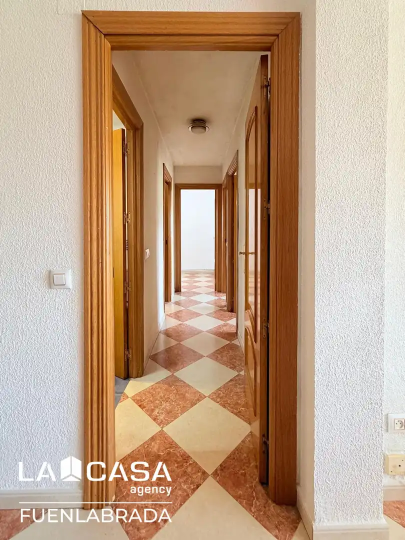 Piso en venta en Fuenlabrada con Aire acondicionado, Calefacción y Terraza