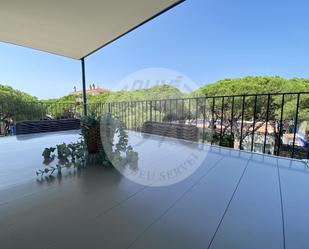 Exterior view of Flat to rent in Castell-Platja d'Aro  with Air Conditioner and Terrace