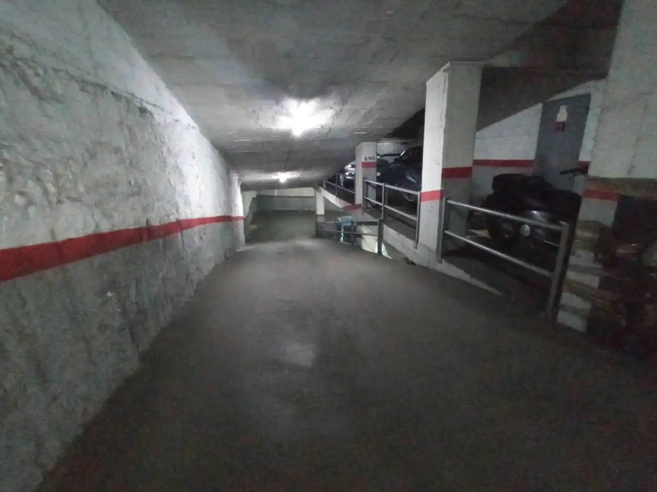 Aparcament de Garatge en venda en Mataró