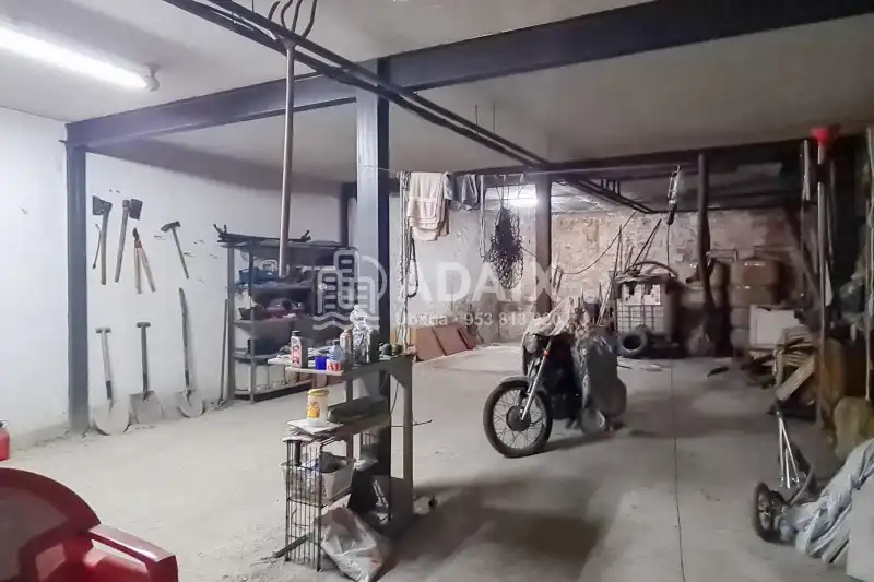 Casa o xalet en venda en Úbeda amb Aire condicionat, Traster i Balcó